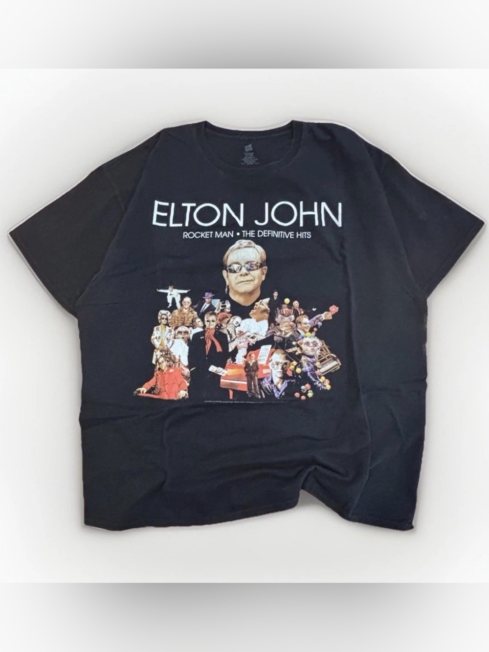Elton John T-Shirt 2011 Rocket Man Tour Size 2XL Concert Tee Merch Tiny Dancer